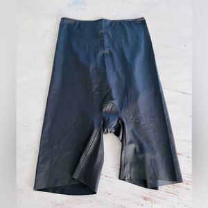 Spanx Shaping Shorts Size XL